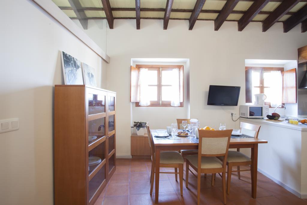 Calabazas Apartments Valencia Room photo